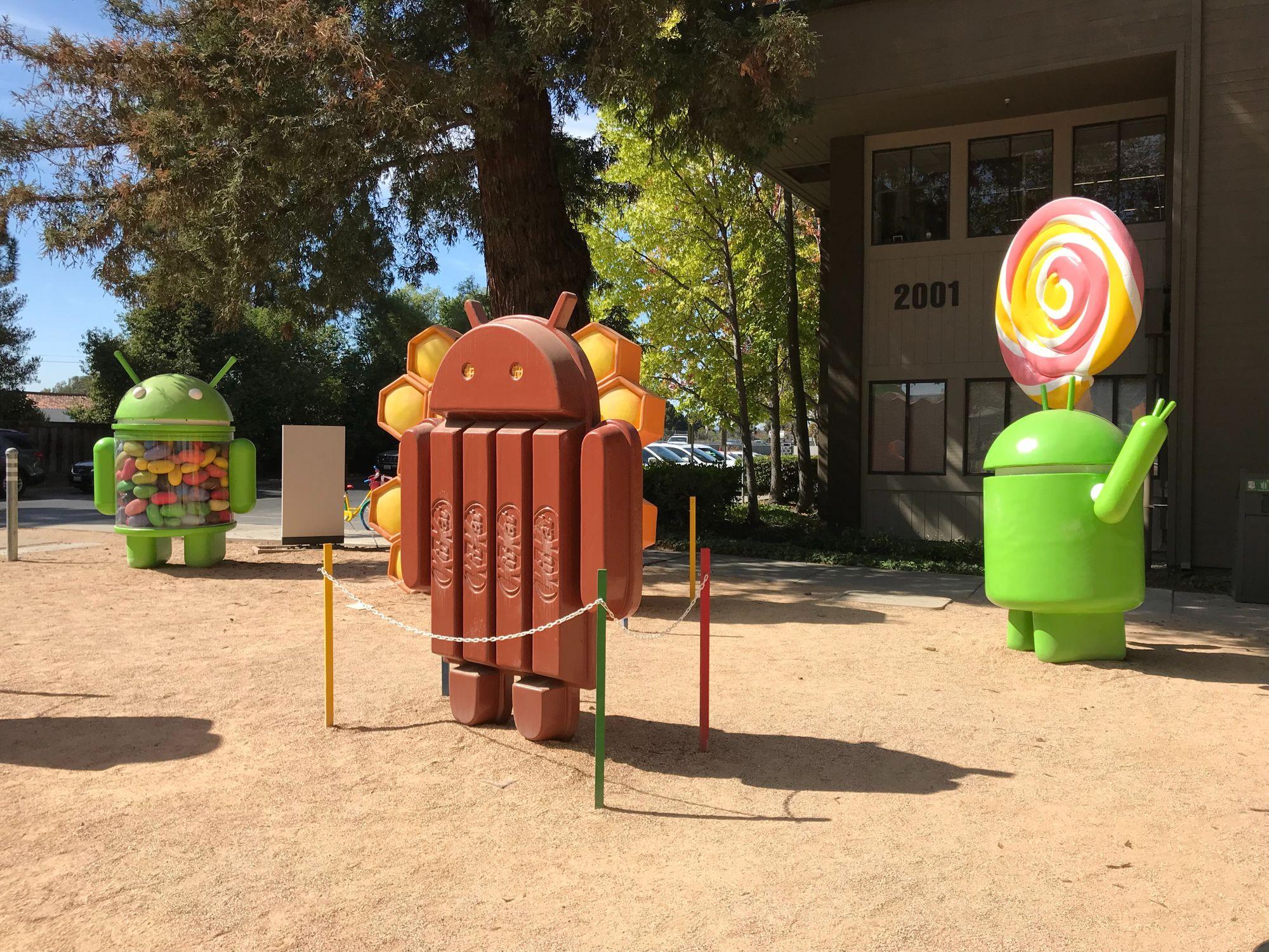 a statue of a kitkat andriod and his other sweet friends 
