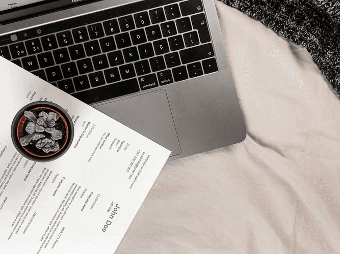 the best tech resume is short, clear, and easy for recruiters to read